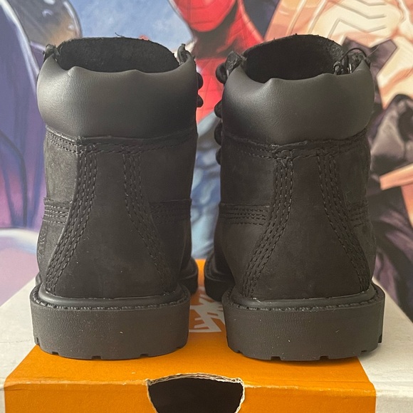 Timberlands - Picture 3 of 4